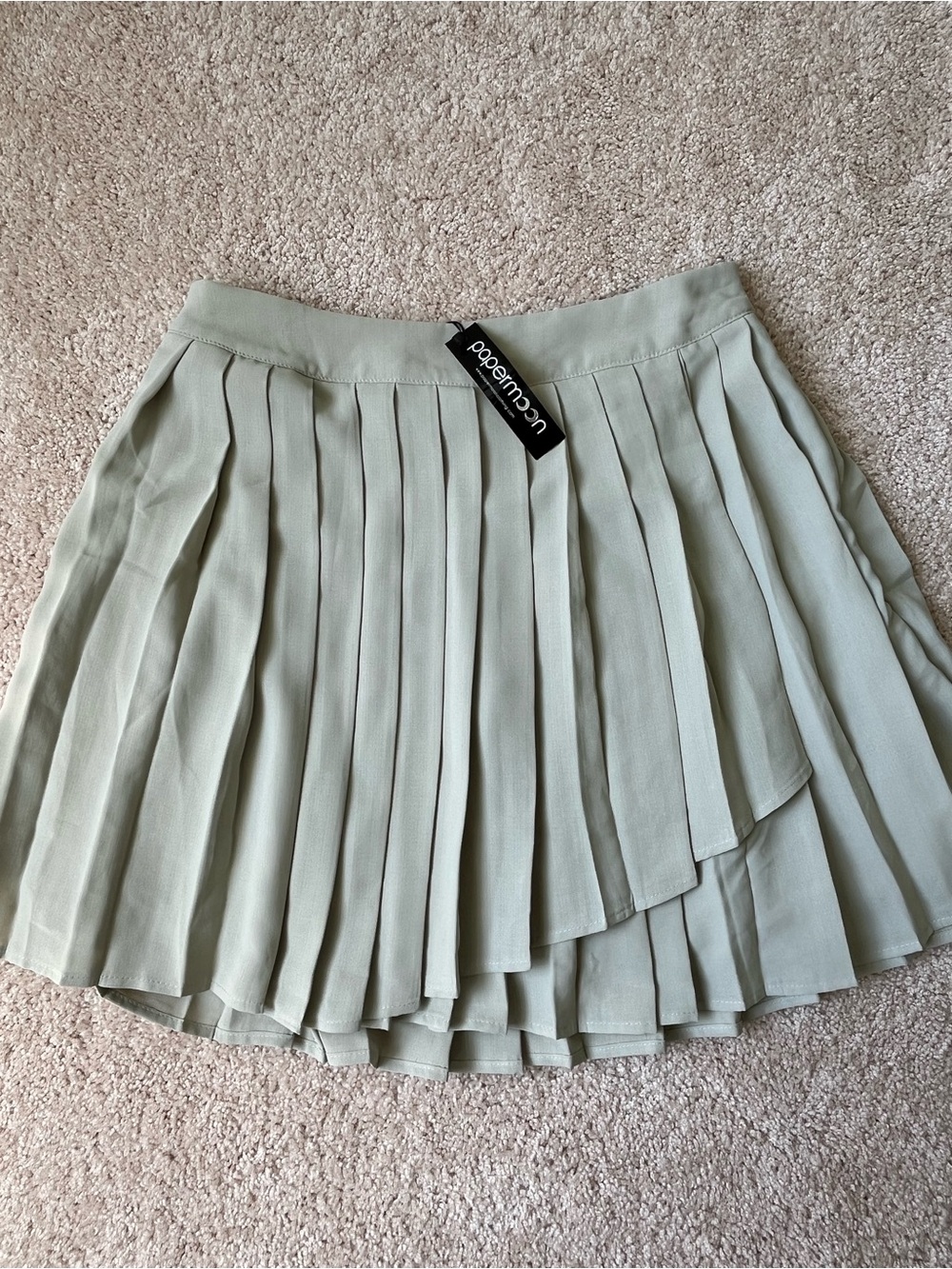 Papermoon Sage Green Pleated Mini Skirt Size Large - Picture 4 of 7